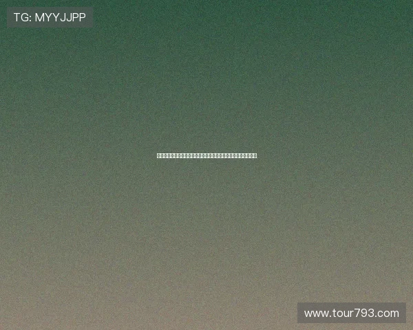 曼联球员季前赛圆满收官后集体团建氛围轻松愉快助力新赛季备战